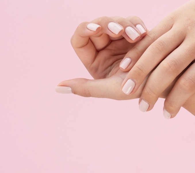 Маникюр с покрытием
